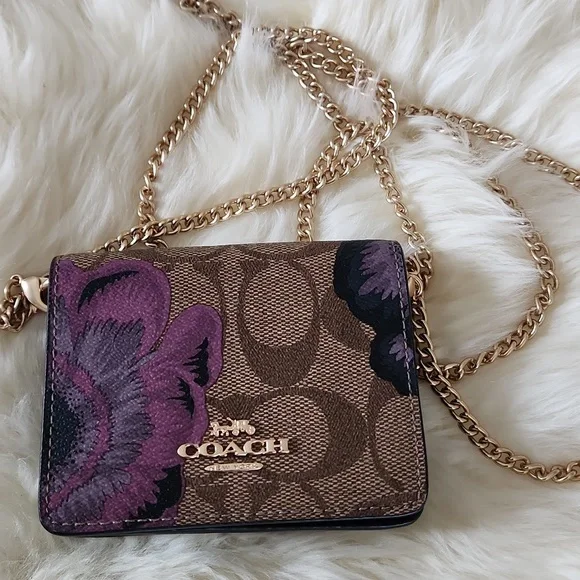 Beautiful NWOT Coach FloralSignature Leather Wallet With Chain 💜🤎🎁
